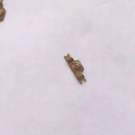 适用iphone苹果7代 7plus边键铁扣侧键卡扣固定开机铁片音量垫片